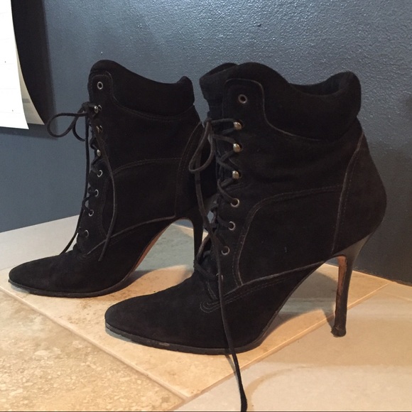 Manolo Blahnik black lace up suede boots - Picture 4 of 6
